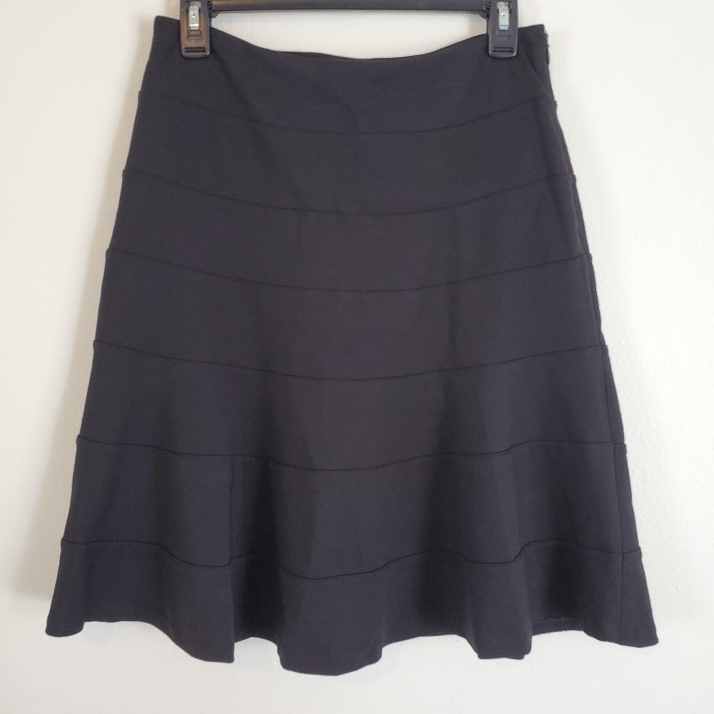 LAUREN Ralph Lauren Black A-line Mid Length Panel Skirt Size 2P Petite